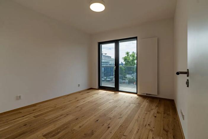 Pronájem bytu 2+kk, Praha - Karlín, Sokolova, 62 m2