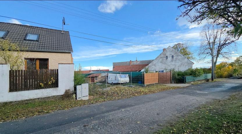 Prodej pozemku, Lukovany, 327 m2