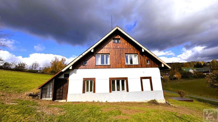 Prodej rodinného domu, Jestřabí v Krkonoších, 417 m2
