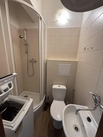 Pronájem bytu 1+1, Liberec, Husitská, 40 m2