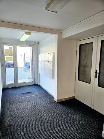 Pronájem skladu, Brno, Kolaříkova, 42 m2