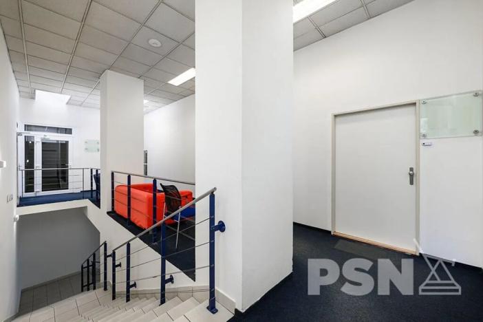 Pronájem kanceláře, Praha - Žižkov, Hartigova, 20 m2