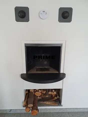 Pronájem bytu 3+1, Praha - Malá Strana, Hroznová, 73 m2