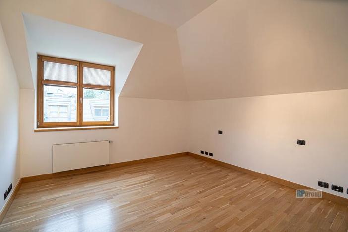 Pronájem rodinného domu, Praha - Dejvice, Ke Kulišce, 380 m2