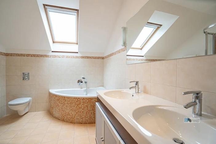 Pronájem rodinného domu, Praha - Dejvice, Ke Kulišce, 380 m2