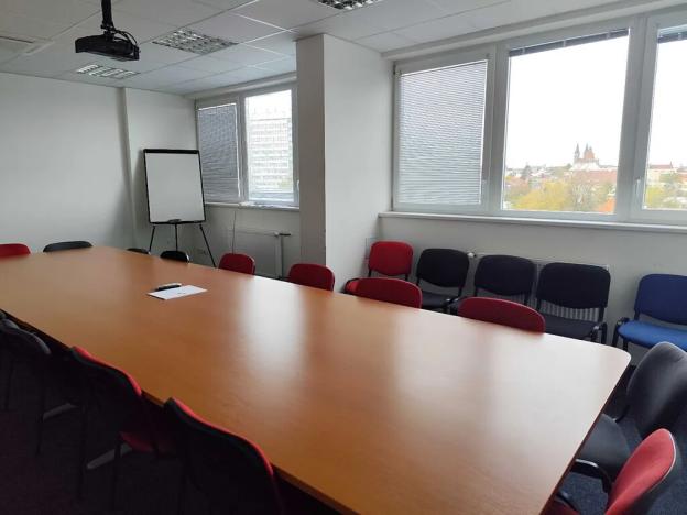 Pronájem kanceláře, Kolín, Plynárenská, 167 m2