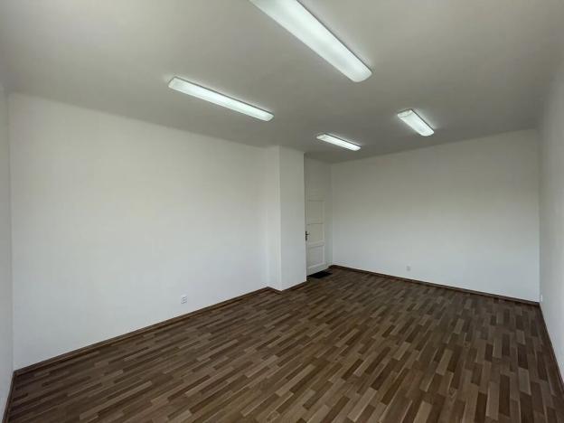 Pronájem kanceláře, Praha - Horní Počernice, Bystrá, 30 m2