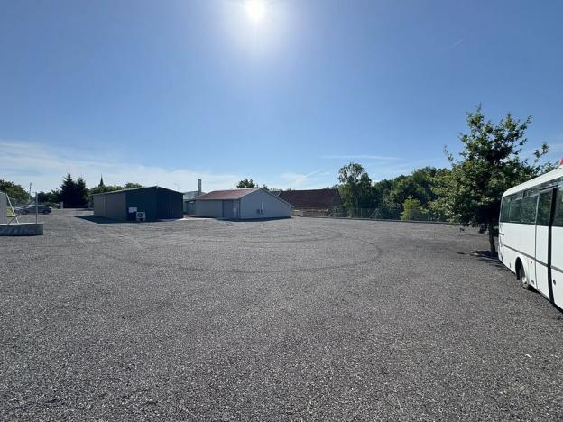 Pronájem komerčního pozemku, Malotice, 600 m2