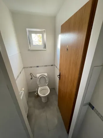 Pronájem kanceláře, Praha - Horní Počernice, Bystrá, 23 m2