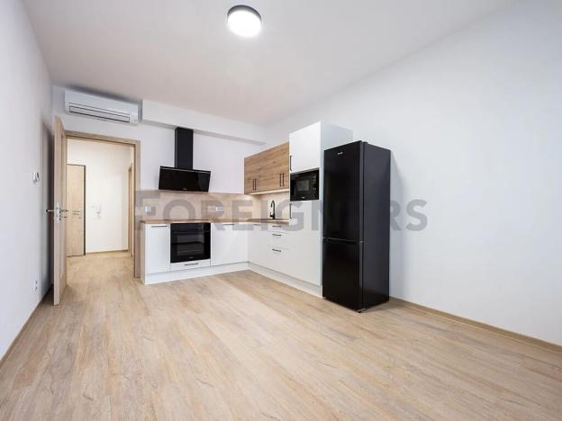 Pronájem bytu 2+kk, Pardubice, Rokycanova, 70 m2