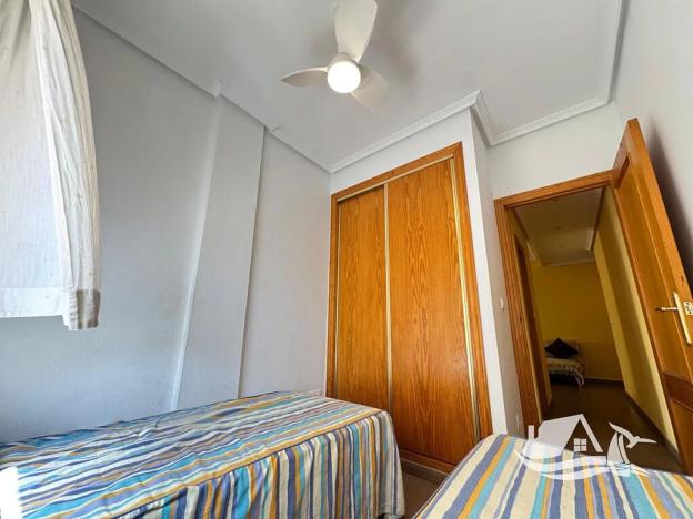 Prodej bytu 3+kk, Torrevieja, Španělsko, 55 m2