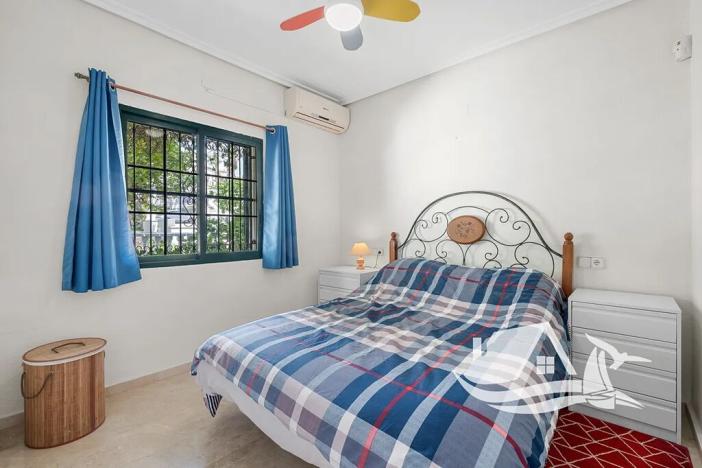 Prodej vily, Orihuela, Španělsko, 87 m2