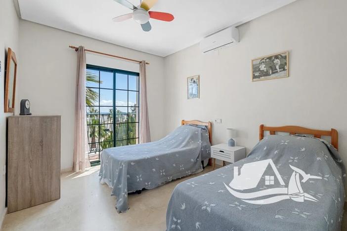 Prodej vily, Orihuela, Španělsko, 87 m2