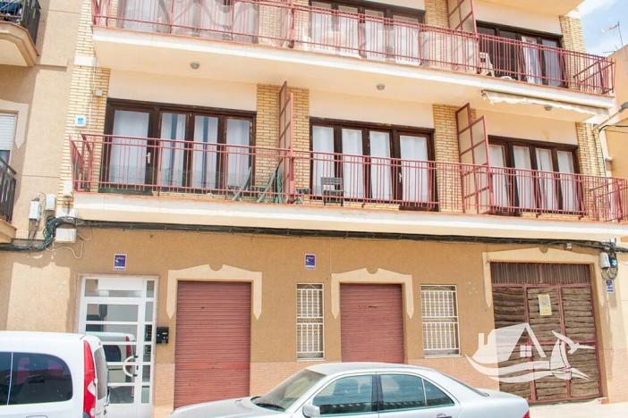 Prodej vícegeneračního domu, Los Alcázares, Španělsko, Calle Alicante, 1300 m2