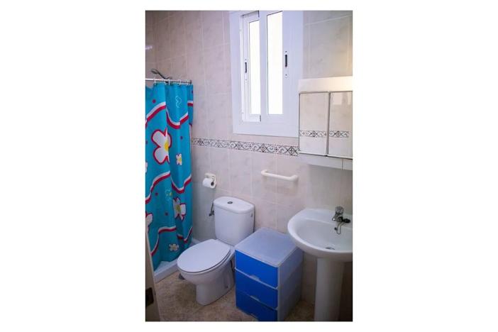 Prodej vícegeneračního domu, Los Alcázares, Španělsko, Calle Alicante, 1300 m2