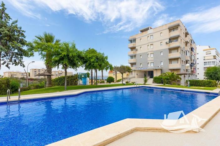 Prodej bytu 3+kk, Torrevieja, Španělsko, 45 m2