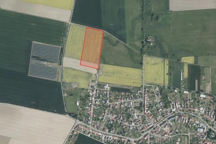 Prodej pole, Břest, 28823 m2