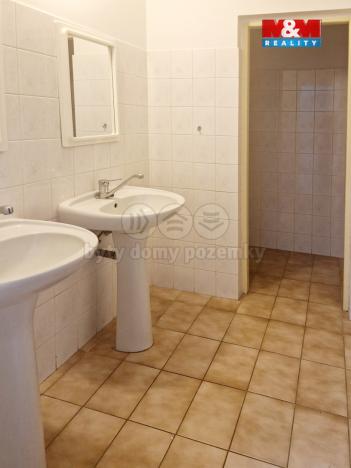 Pronájem obchodního prostoru, Chomutov, Vršovců, 145 m2