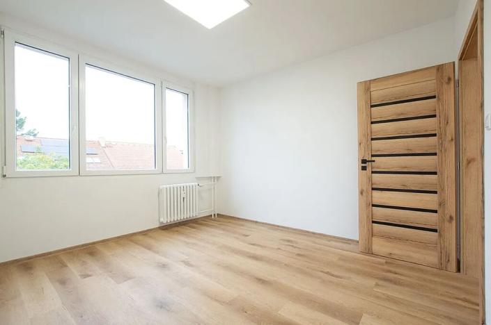 Pronájem bytu 3+1, České Budějovice, J. Plachty, 64 m2