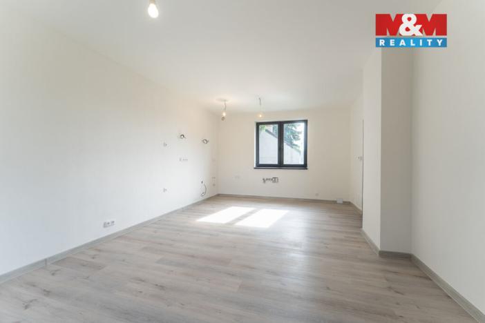 Prodej rodinného domu, Kostelec nad Labem - Jiřice, Kostelecká, 110 m2