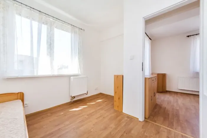 Prodej bytu 2+kk, Praha - Strašnice, Věšínova, 36 m2