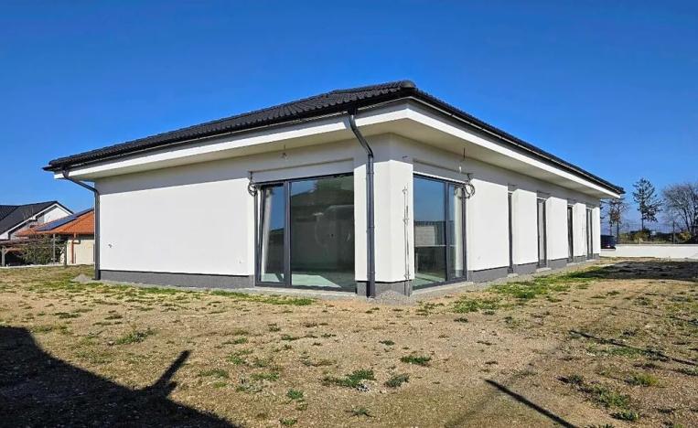 Pronájem rodinného domu, Svojetice, 200 m2