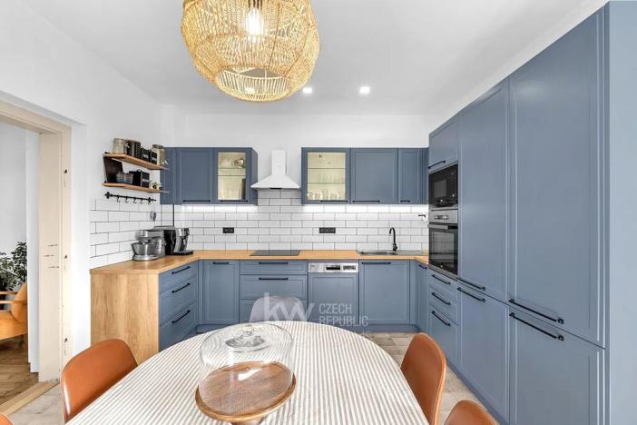 Pronájem rodinného domu, Velim, Palackého, 270 m2