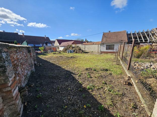 Prodej pozemku, Měnín, 277 m2