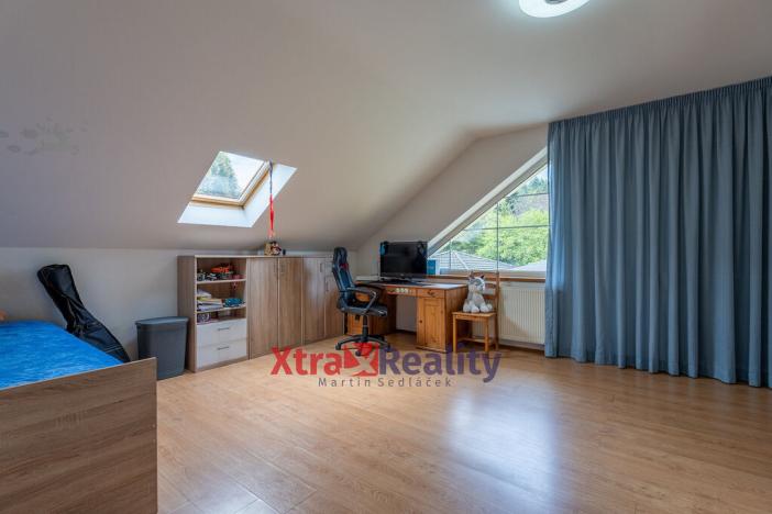 Prodej rodinného domu, Kadaň, Třešňová, 405 m2