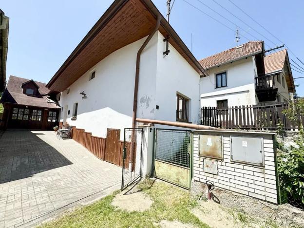 Prodej rodinného domu, Větřní, V Lukách, 208 m2