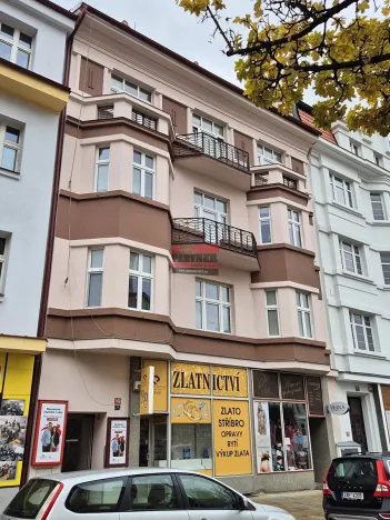 Pronájem bytu 1+1, Tábor, 9. května, 60 m2