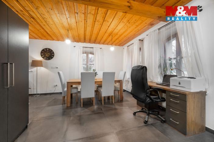 Prodej rodinného domu, Polička - Lezník, 260 m2