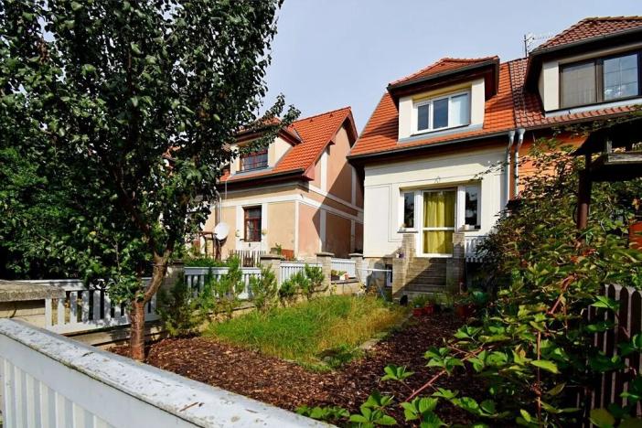 Pronájem rodinného domu, Praha - Smíchov, Přímá, 70 m2