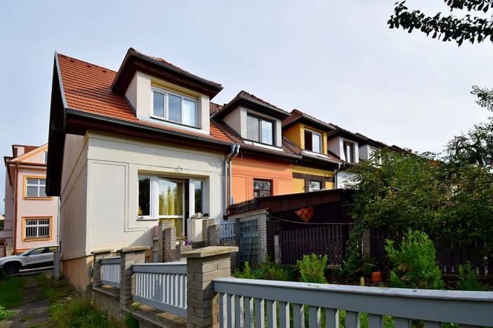 Pronájem rodinného domu, Praha - Smíchov, Přímá, 70 m2