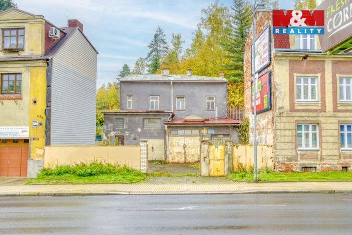 Prodej rodinného domu, Karlovy Vary - Dvory, Chebská, 203 m2