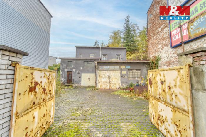 Prodej rodinného domu, Karlovy Vary - Dvory, Chebská, 203 m2