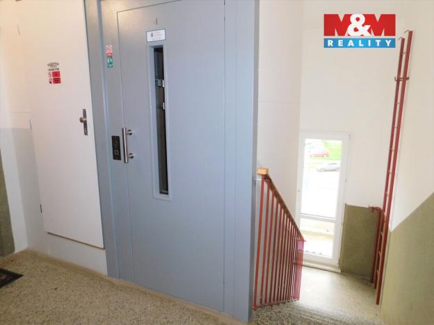 Pronájem bytu 1+1, Cheb, Přátelství, 36 m2