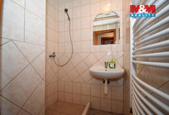 Prodej výrobních prostor, Spálov, 1200 m2