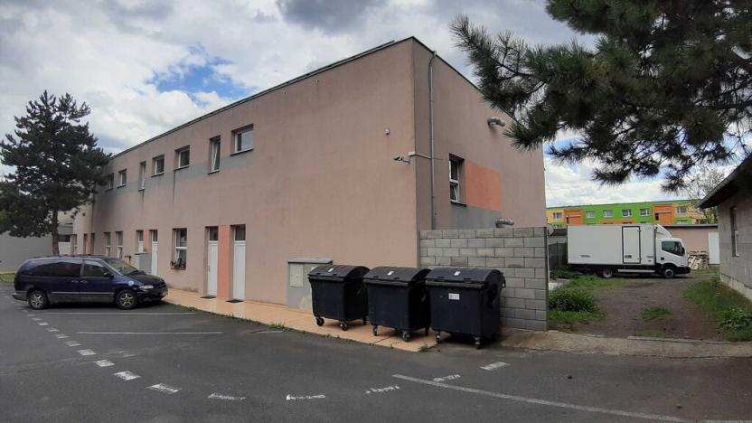Pronájem bytu 2+kk, Bílina - Teplické Předměstí, Sídliště Za Chlumem, 30 m2