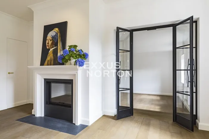 Pronájem vily, Praha - Dejvice, V Šáreckém údolí, 253 m2