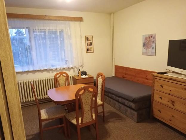 Prodej rodinného domu, Jeneč, Lidická, 145 m2