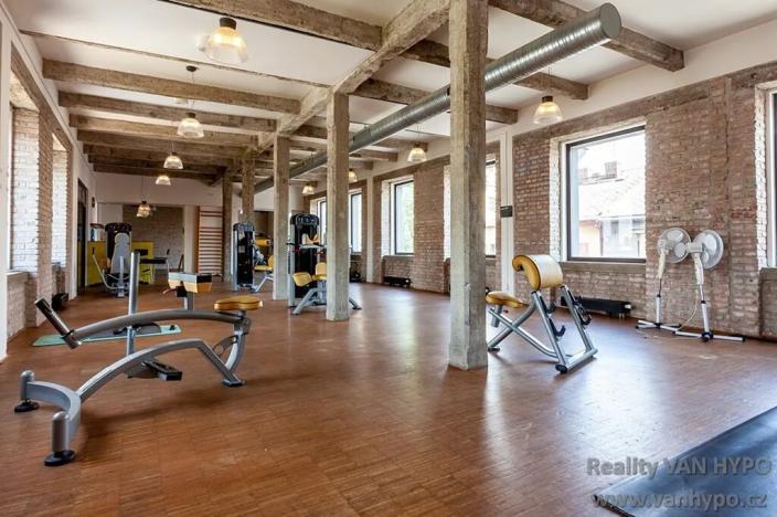 Prodej komerční nemovitosti, Kutná Hora, Štefánikova, 1600 m2