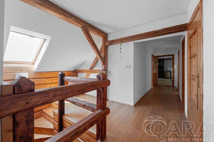 Prodej rodinného domu, Žernov, 220 m2