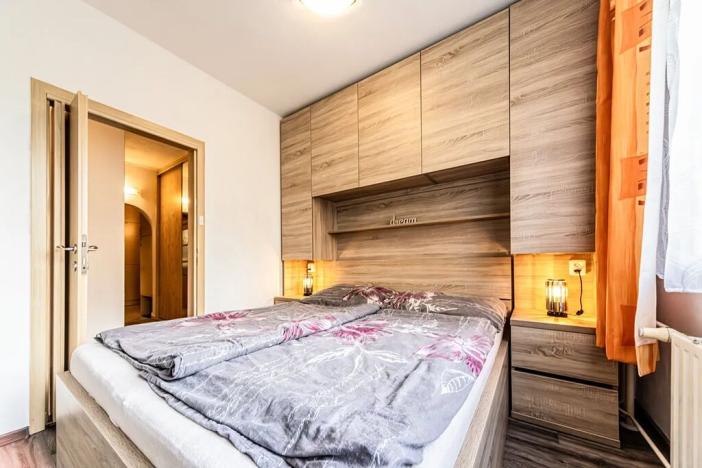 Prodej bytu 3+1, Zlín, Moravská, 69 m2