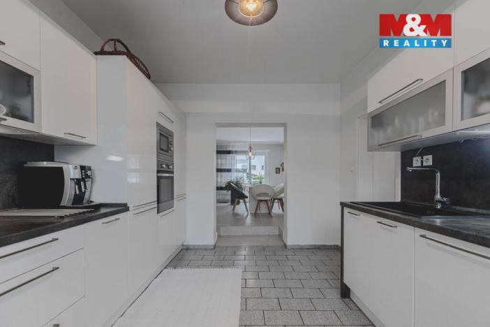 Prodej rodinného domu, Nýrsko, Pod Lesem, 174 m2