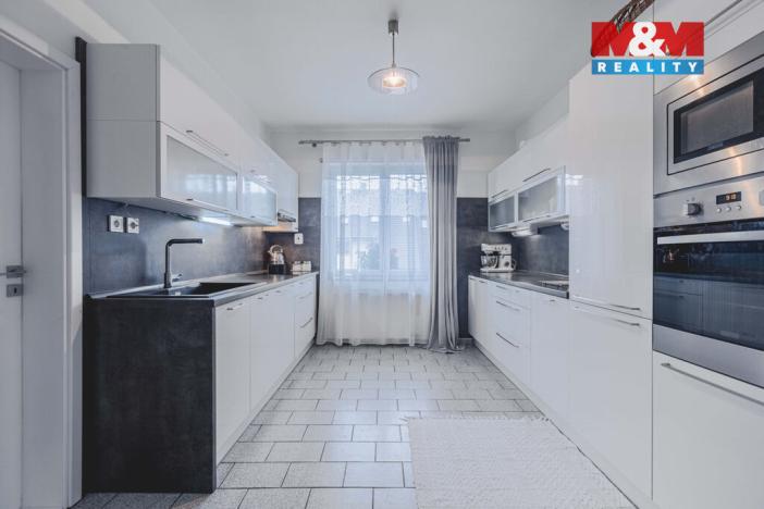 Prodej rodinného domu, Nýrsko, Pod Lesem, 174 m2