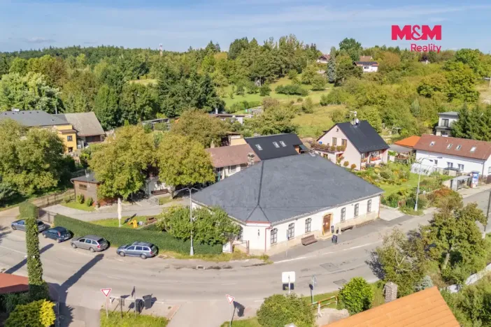 Prodej obchodního prostoru, Hradec Králové - Svinary, Podhůrská, 633 m2