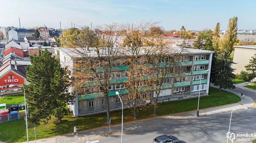 Pronájem bytu 1+kk, Přerov, Tománkova, 43 m2