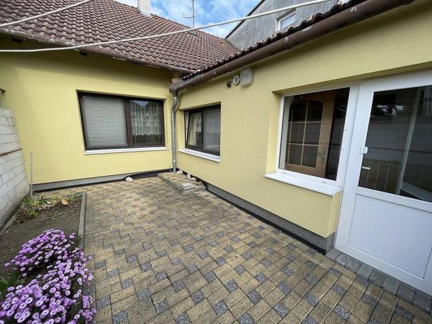 Prodej rodinného domu, Rousínov, U stadionu, 185 m2