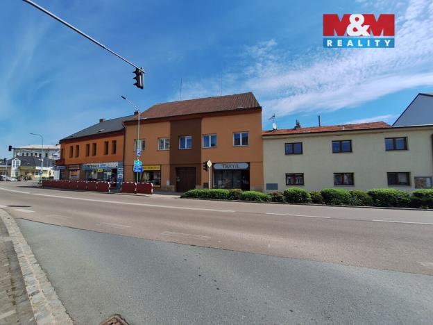 Prodej rodinného domu, Chlumec nad Cidlinou - Chlumec nad Cidlinou IV, Klicperova, 361 m2